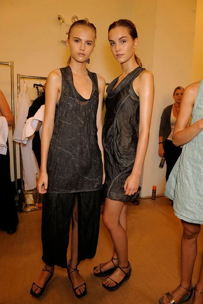 Look 13